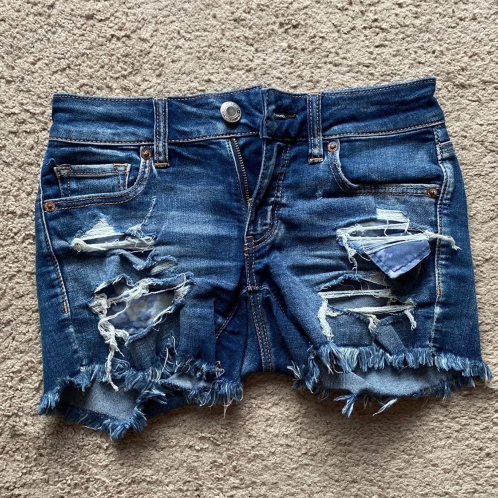 AE midi shorts